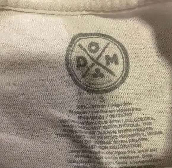 D O M 'See The Good In All Things' Mushroom and Butterfly Graphic T-Shirt - Picture 4 of 5